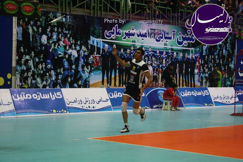 تصویر : http://up.volleyball-forum.ir/up/volleyball-forum/Pictures/matin-aloominiyom-92-09-24-www-varamincity-com-(57).jpg