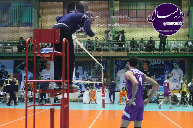 تصویر : http://up.volleyball-forum.ir/up/volleyball-forum/Pictures/matin-aloominiyom-92-09-24-www-varamincity-com-(58).jpg