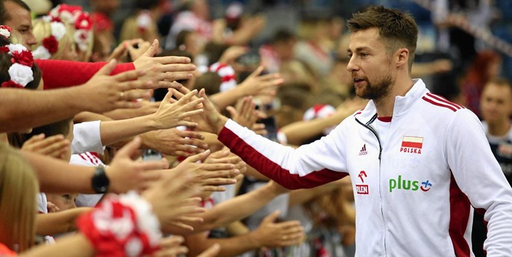 حضور موقت کاپیتان تیم ملی والیبال لهستان در تیم آناستازی