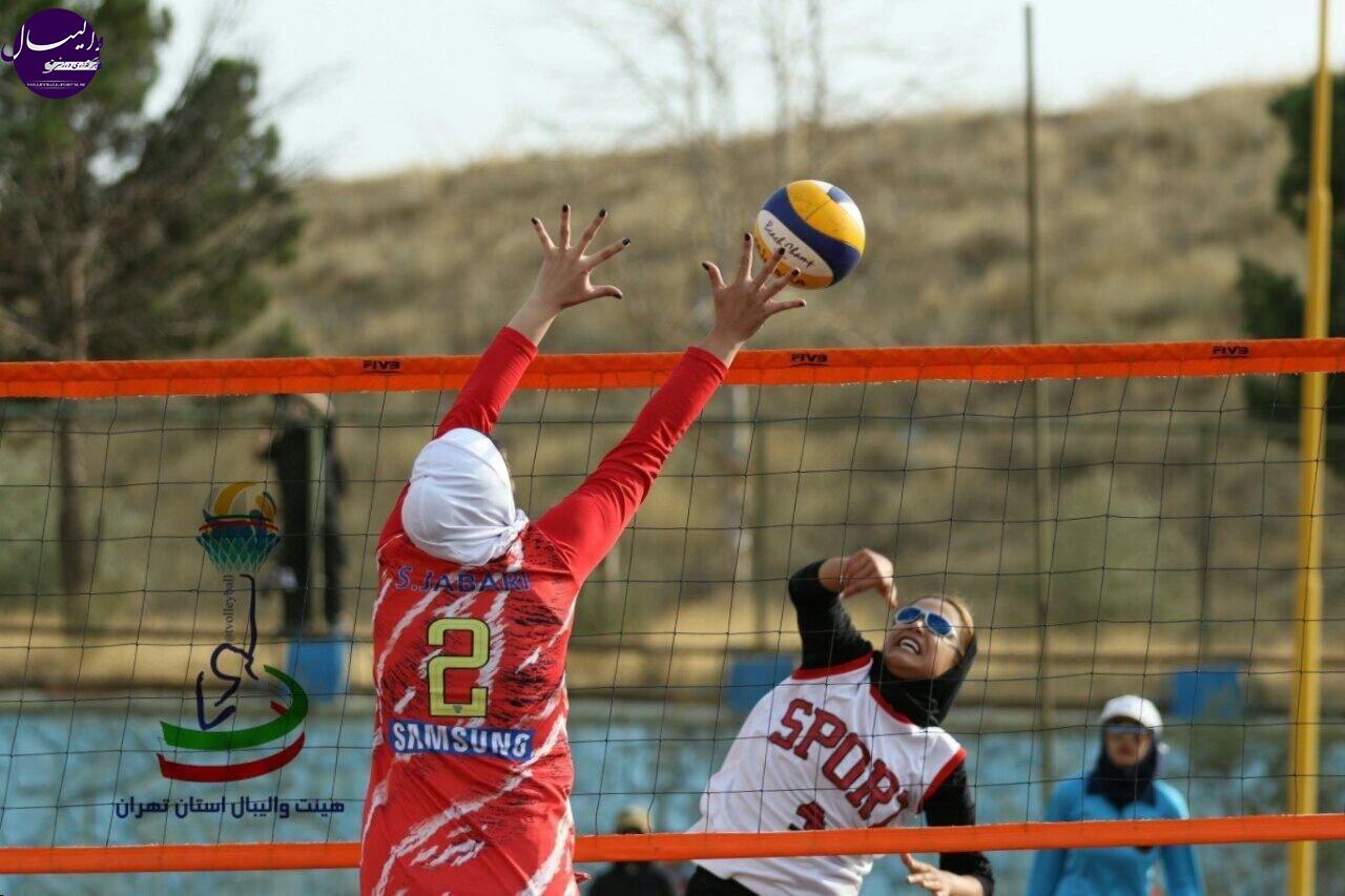 رقابت دختران والیبالیست تهرانی در ماسه (تصاویر)+ویدیو