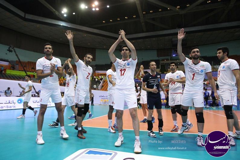 مونچای: تیم والیبال ایران بازیکنان بسیار قدرتمند و هوشمندی دارد. 